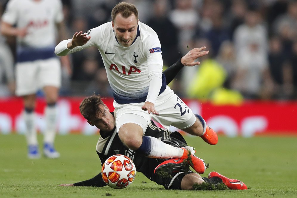 Manchester United Fokus Kejar Christian Eriksen pada Januari Nanti