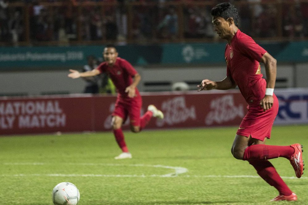 Pelatih Arema Optimistis Dedik Setiawan Bakal Main Lawan Yordania