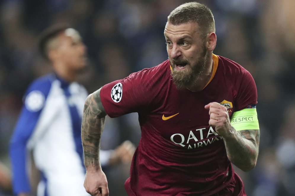 Daniele De Rossi Resmi Umumkan Gantung Sepatu