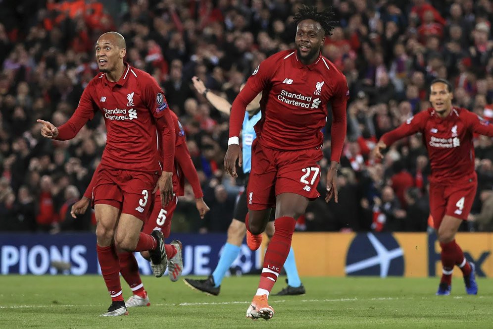 Jangankan Penonton, Bek Liverpool Ini Pun Kaget Lihat Gol Origi ke Gawang Barcelona