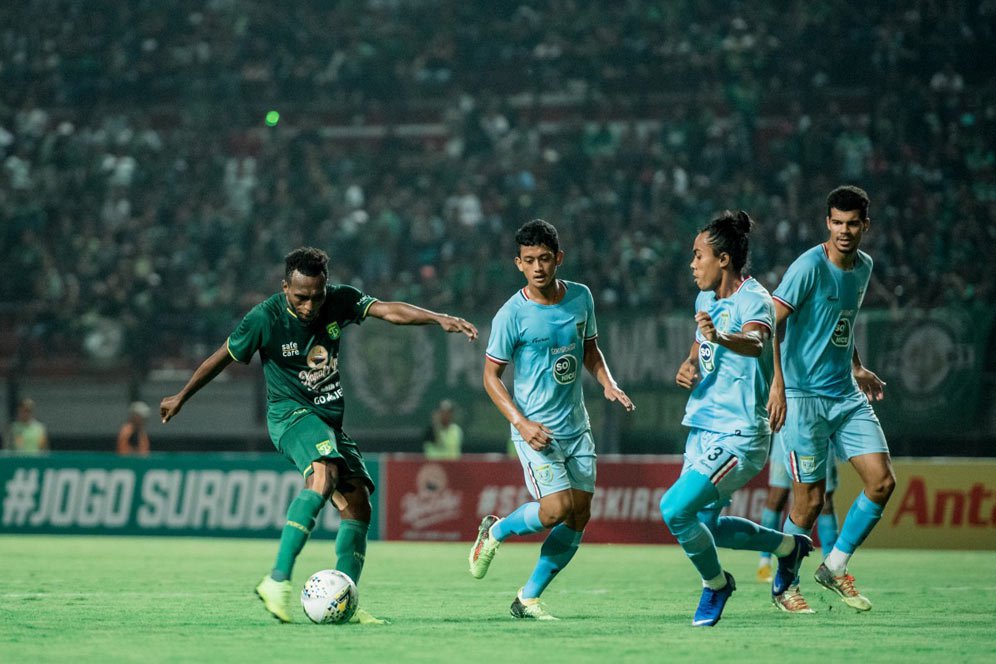 Persebaya Menang Tipis Atas Persela