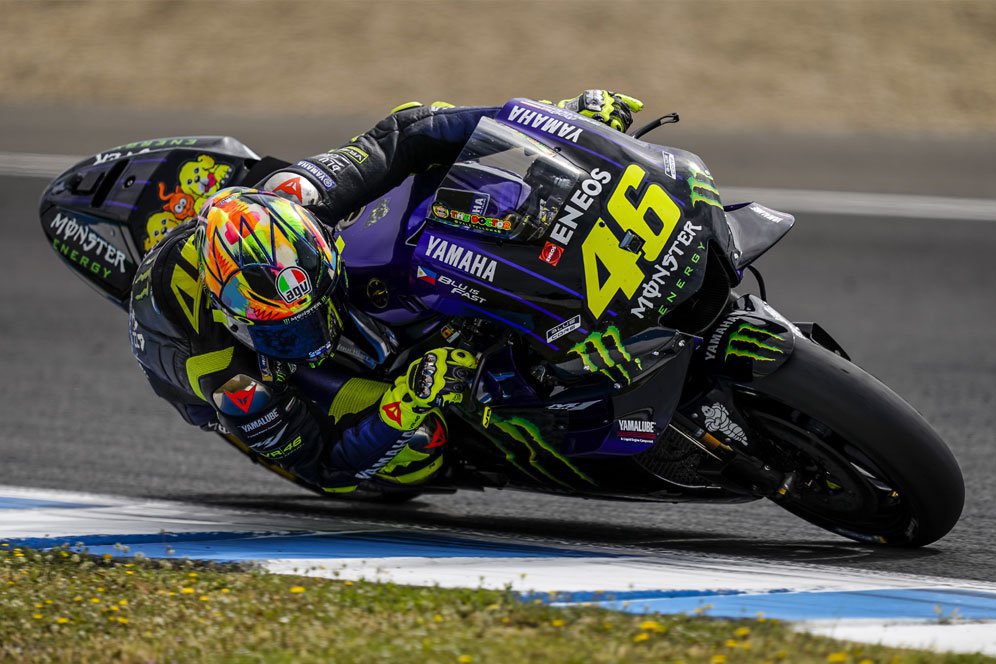 Tak Kejar Catatan Waktu, Rossi Akui Yamaha Alami Kemajuan