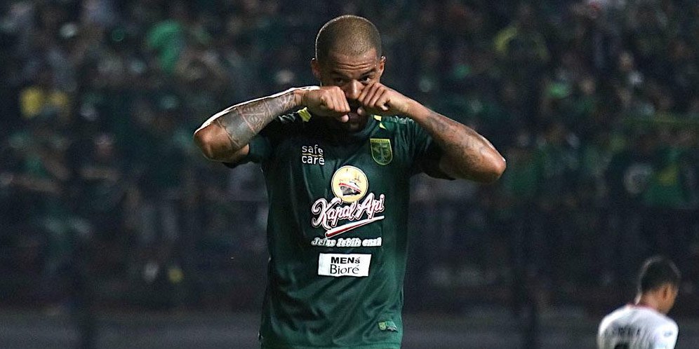 Penyerang Ganas Persebaya: Dari Era Jacksen F Tiago hingga David da Silva
