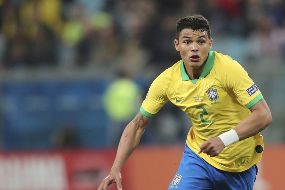 Thiago Silva Berencana Kembali ke AC Milan?