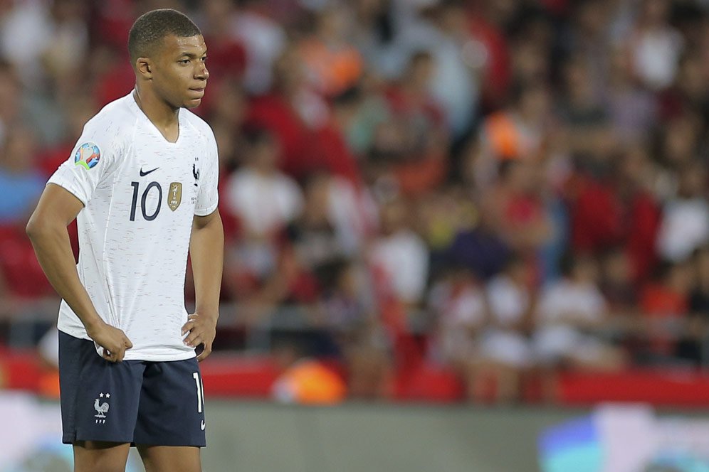 Halau Real Madrid, PSG Siap Jadikan Kylian Mbappe Pemain Termahal di Dunia