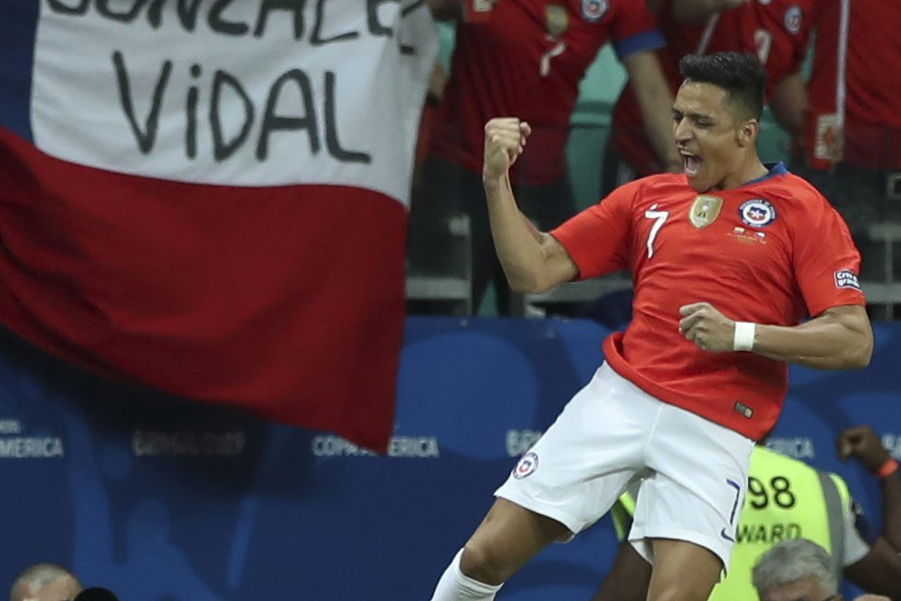 Gol Alexis Sanchez Bawa Chile ke Perempat Final Copa America 2019