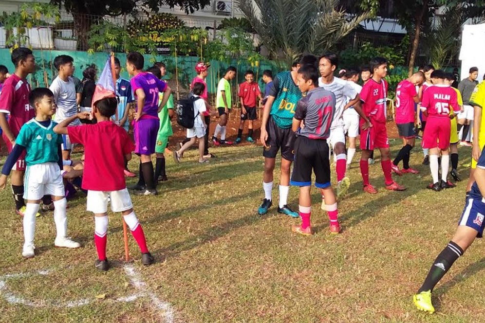 Martin Demichelis dan 2 Bintang Persija Siap Latih 30 Peserta Allianz Explorer Camp 2019