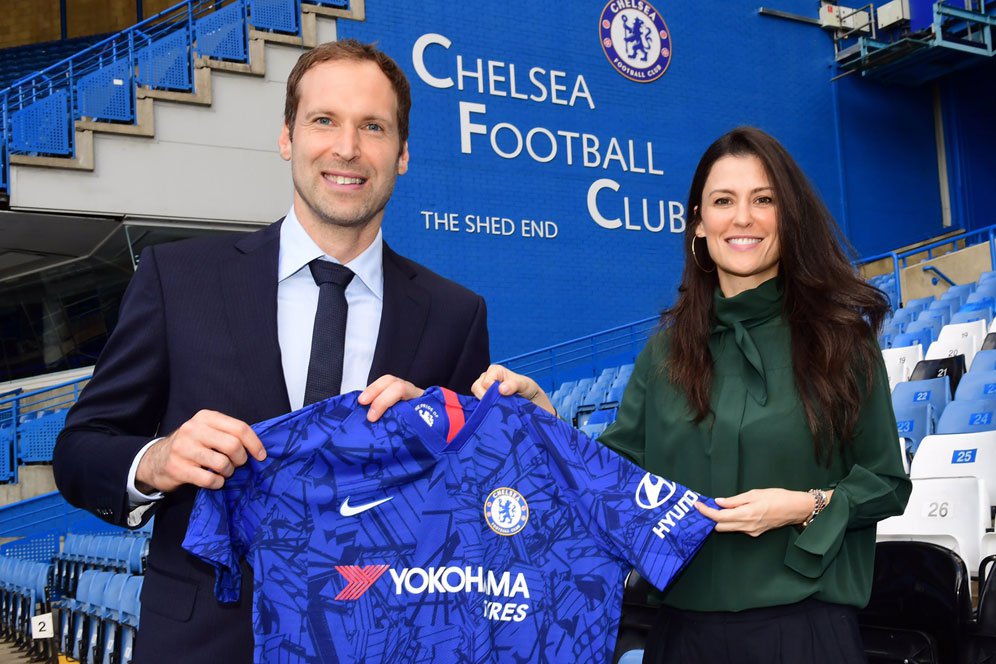 Petr Cech Resmi Kembali ke Chelsea