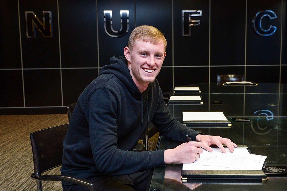 Sean Longstaff: Manchester United Buat Saya Tersanjung!