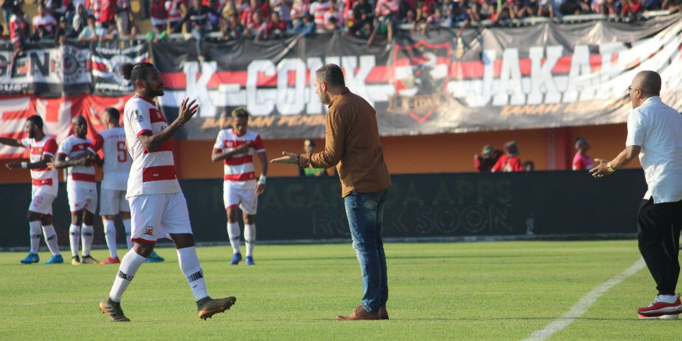 Diganjar Kartu Kuning, Dejan Antonic Sesalkan Keputusan Wasit