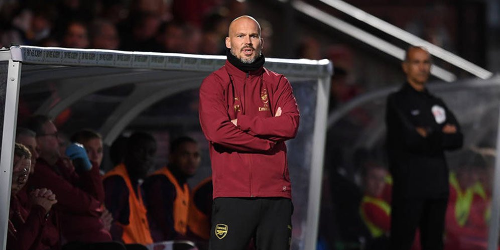 Cole Harap Ljungberg Segera Ditunjuk Jadi Manajer Permanen Arsenal