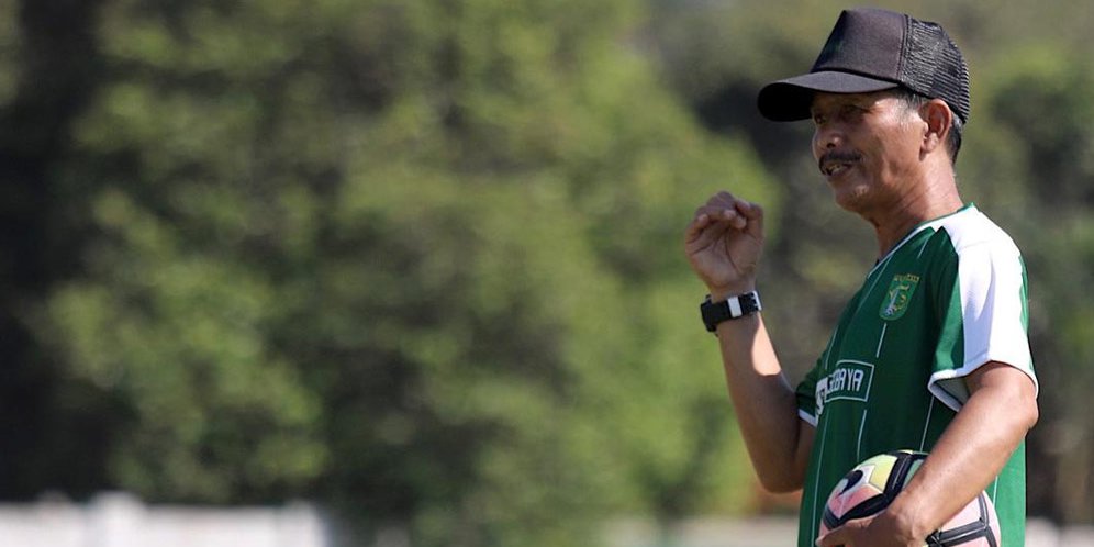 Pemain Persebaya Ingin Selamatkan Djanur dari Pemecatan