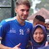 Arema FC Lepas Pavel Smolyachenko