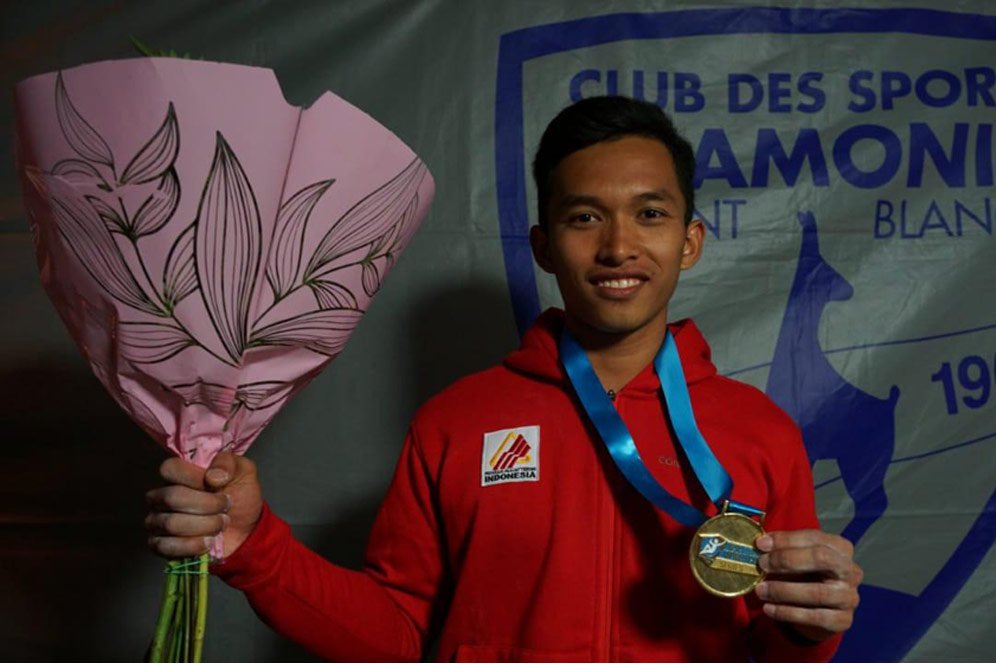 Alfian M Fajri Raih Medali Emas Kejuaraan Dunia Panjat Tebing di Prancis Alfian M Fajri Raih Medali Emas Kejuaraan Dunia Panjat Tebing di Prancis