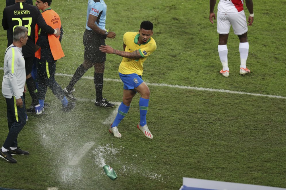 Gabriel Jesus Heran, Mengapa Banyak Kritikus Sepak Bola yang Sok Tahu?