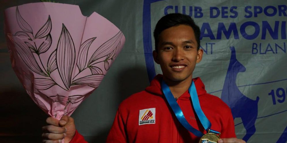 Alfian M Fajri Raih Medali Emas Kejuaraan Dunia Panjat Tebing di Prancis