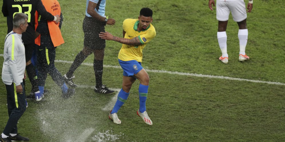 Gabriel Jesus Heran, Mengapa Banyak Kritikus Sepak Bola yang Sok Tahu?