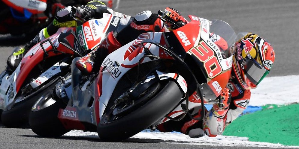 Tertabrak Rossi, Nakagami Lega Tak Dapat Cedera Serius