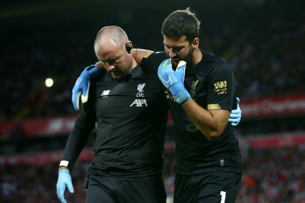 Alisson Mulai Berlatih di Liverpool