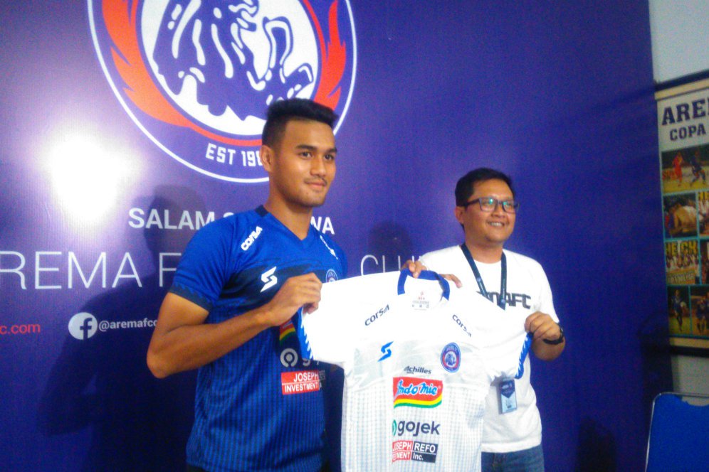 Arema FC Resmi Luncurkan Apparel SEA Arema FC Resmi Luncurkan Apparel SEA