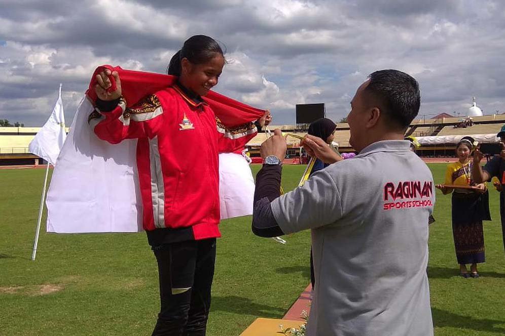 Dina Aulia Gores Rekor di Lari Gawang Khon Kaen Games 2019