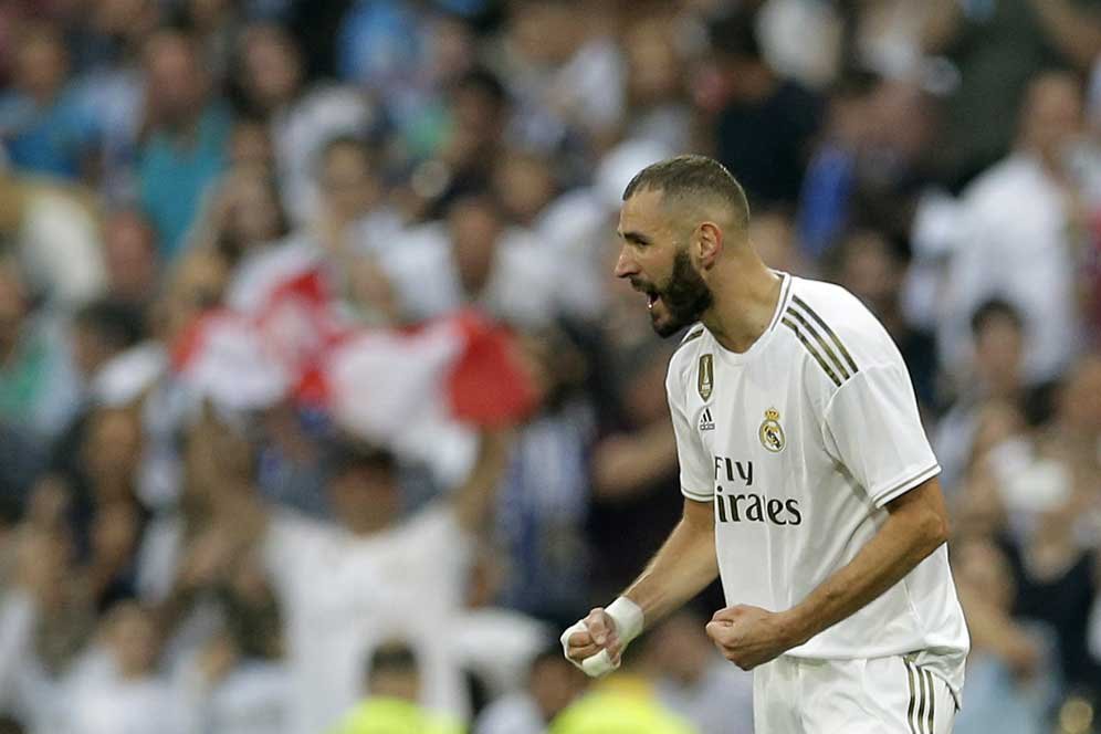 Kembali Tajam, Karim Benzema Minta Kontrak Baru di Real Madrid