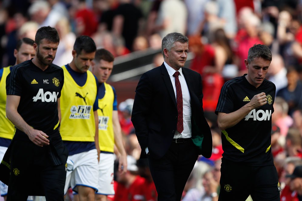 Sedang Terpuruk, Manchester United Diminta Bersabar dengan Solskjaer