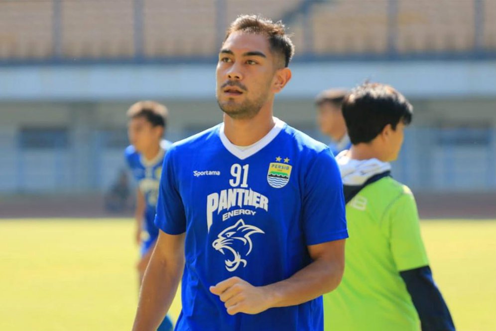 Sembuh, Omid Nazari Bersiap Jalani Laga Madura United vs Persib Bandung