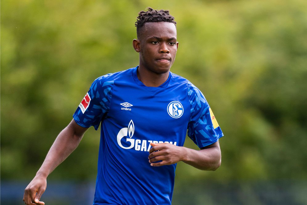 Arsenal Coba Telikung MU untuk Transfer Rabbi Matondo