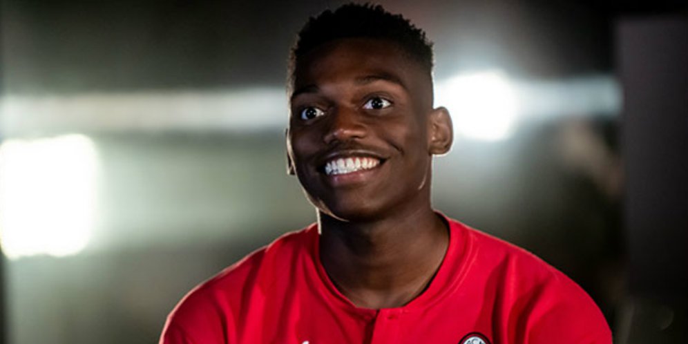 Rafael Leao Anggap Kaka Pahlawan dan Ronaldo Sebagai Pemain Favorit