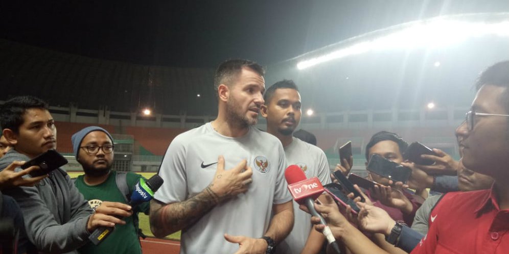 Masa Depan Simon McMenemy Akan Dievaluasi PSSI