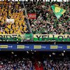 Fans Ado Den Haag Ciptakan Hujan Boneka di Markas Feyenoord