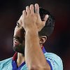 Mengaku Fans Barcelona, Penari Peti Mati Viral Ini Justru Benci Luis Suarez, Kenapa?