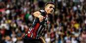 Nyaman di Frankfurt, Andre Silva Mulai Pikirkan Opsi tak Kembali ke Milan