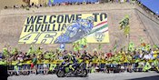 'Valentino Rossi Layak Pensiun di Hadapan Fans, Bukan Tribun Sirkuit yang Kosong'