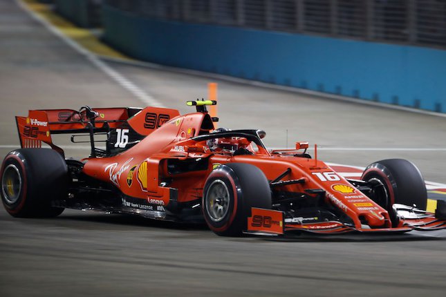 Pebalap Scuderia Ferrari, Charles Leclerc (c) AP Photo