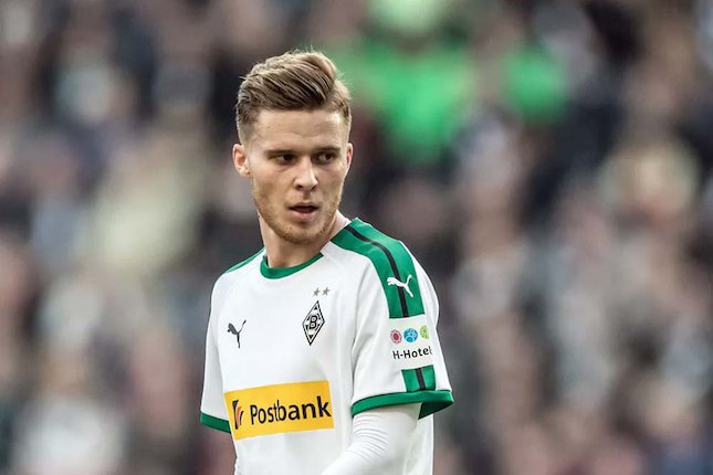 Nico Elvedi - Borussia Monchengladbach