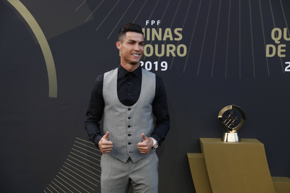 Usain Bolt Dukung Cristiano Ronaldo Menangkan FIFA The Best Award 2019