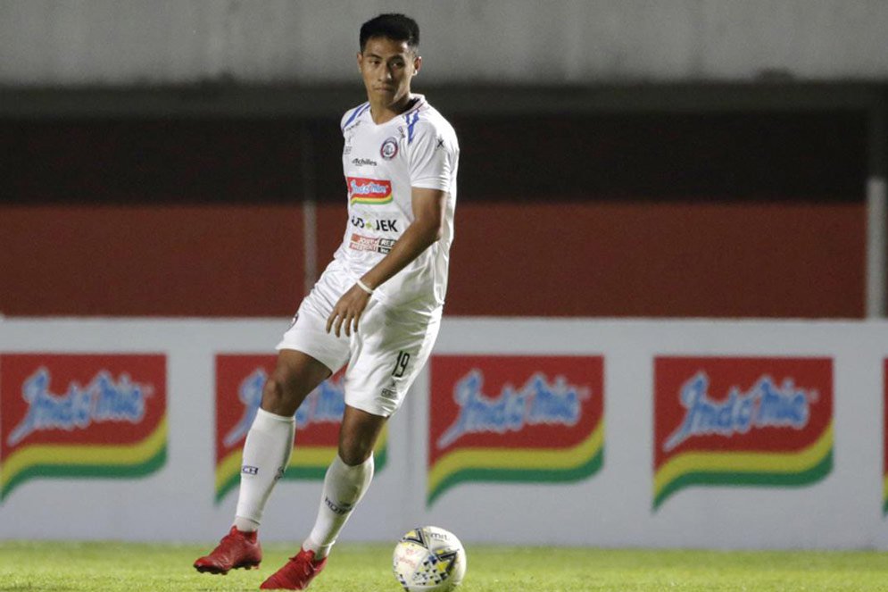 Pelatih Arema Sambut Gembira Kembalinya Hanif Sjahbandi