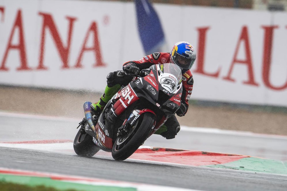 Hasil Race 1 WorldSBK Prancis: Razgatlioglu Raih Kemenangan Perdana