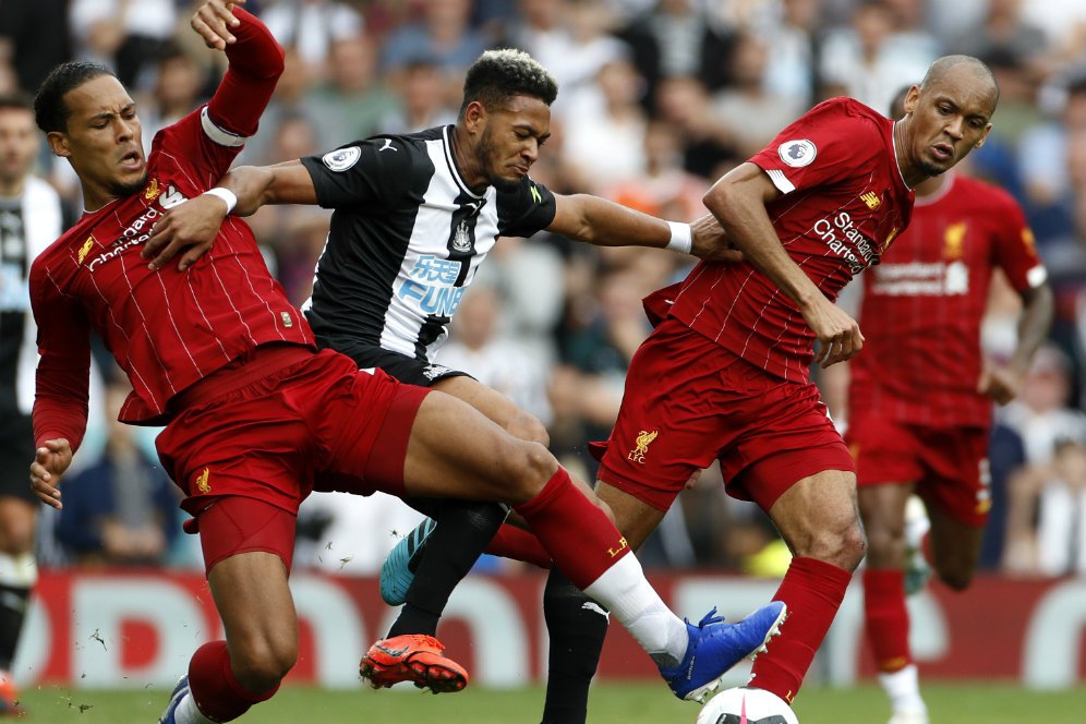 Virgil van Dijk Belum Berencana Perpanjang Kontrak di Liverpool