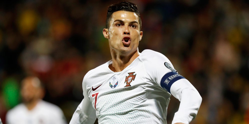 Bintang Portugal, Cristiano Ronaldo (c) AP Photo