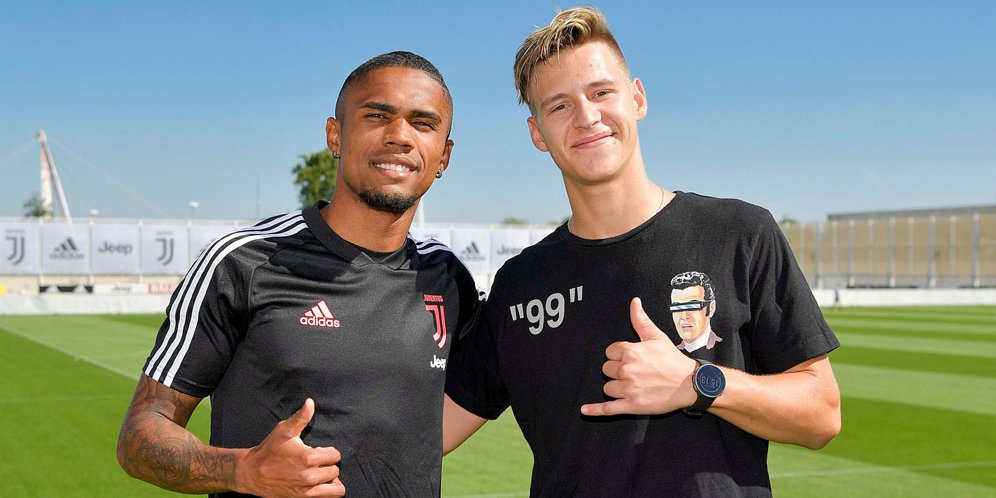 Atletico Madrid vs Juventus: Douglas Costa Absen, Miralem Pjanic Siap Dimainkan