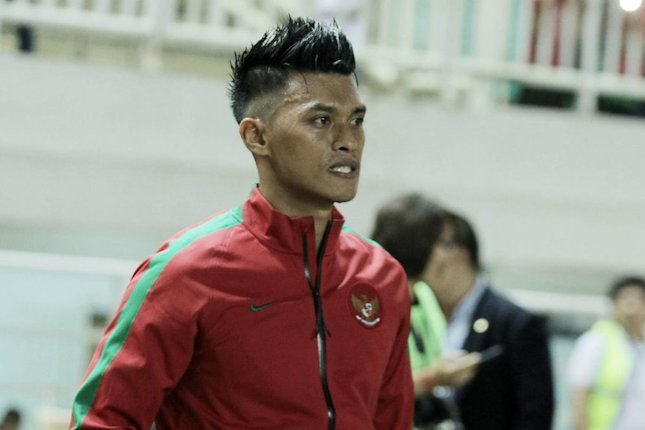 Lerby Eliandri saat membela Timnas Indonesia di laga uji coba lawan Thailand di Stadion Pakansari, Bogor, (03/06/2018). (c) Bola.com/M Iqbal Ichsan.