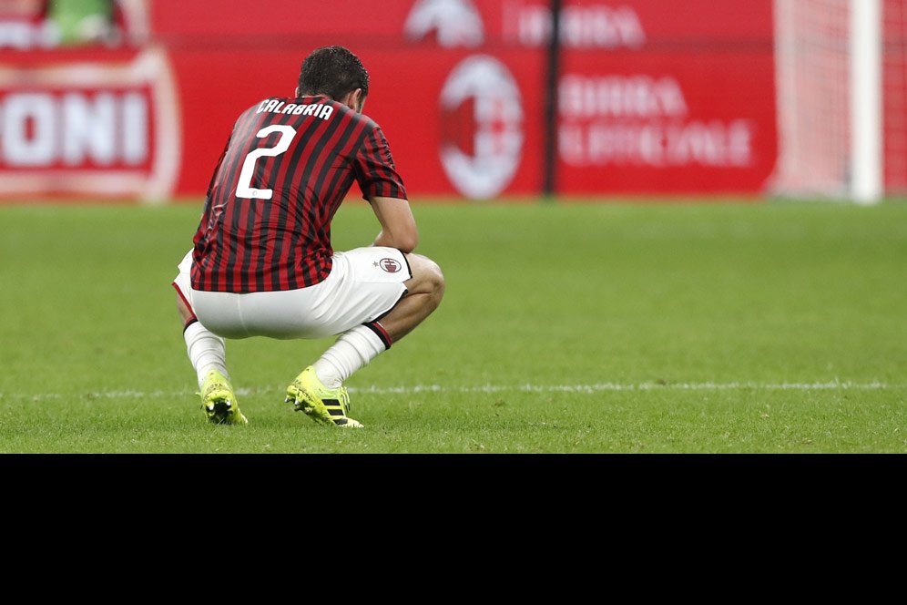 Davide Calabria, Bek Milan Pendulang Kartu Merah Nomor Satu di Eropa