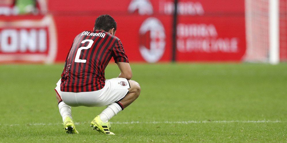 Davide Calabria, Bek Milan Pendulang Kartu Merah Nomor Satu di Eropa