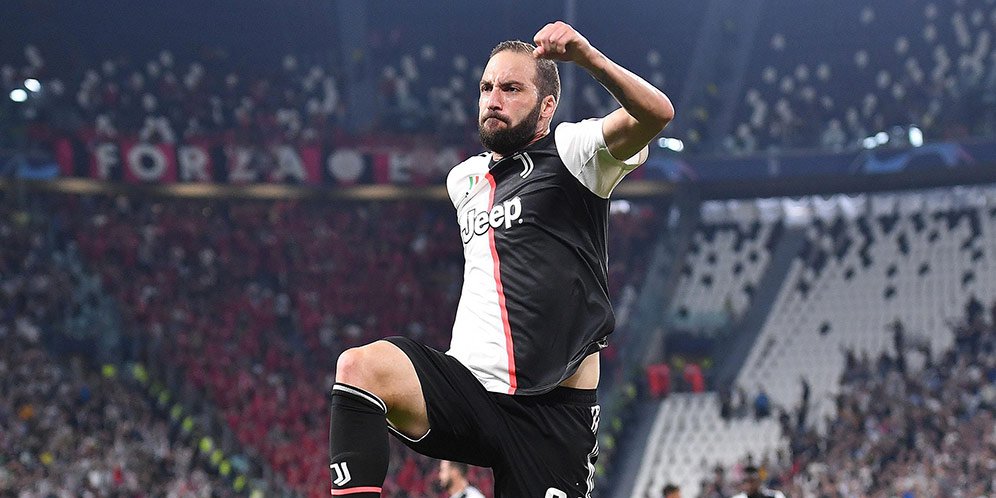 Higuain dan Bentancur Keluar dari Karantina dan Balik ke Argentina
