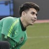 Disebut Kembar, Ini Potret Kemiripan Nadeo Argawinata dengan Kepa Arrizabalaga