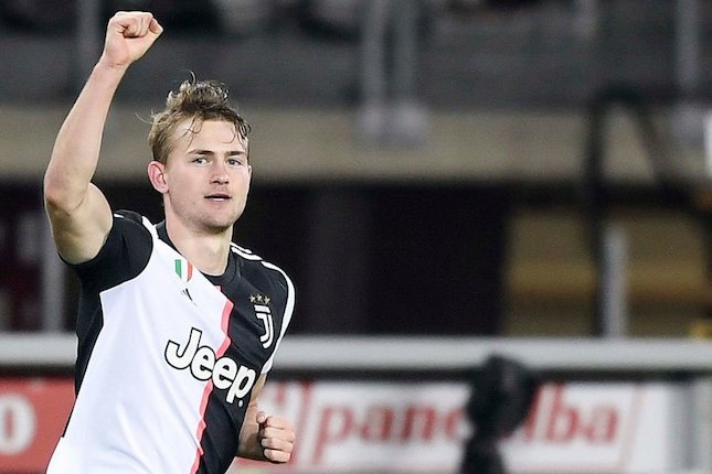 4. Matthijs de Ligt (Juventus - 67,5 Juta Euro)