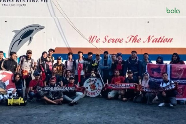 Suporter Jauh-jauh Away Naik Kapal Laut, Eh Laga Malah Batal